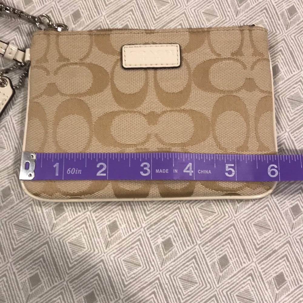 Sold - Picture 2 of 6